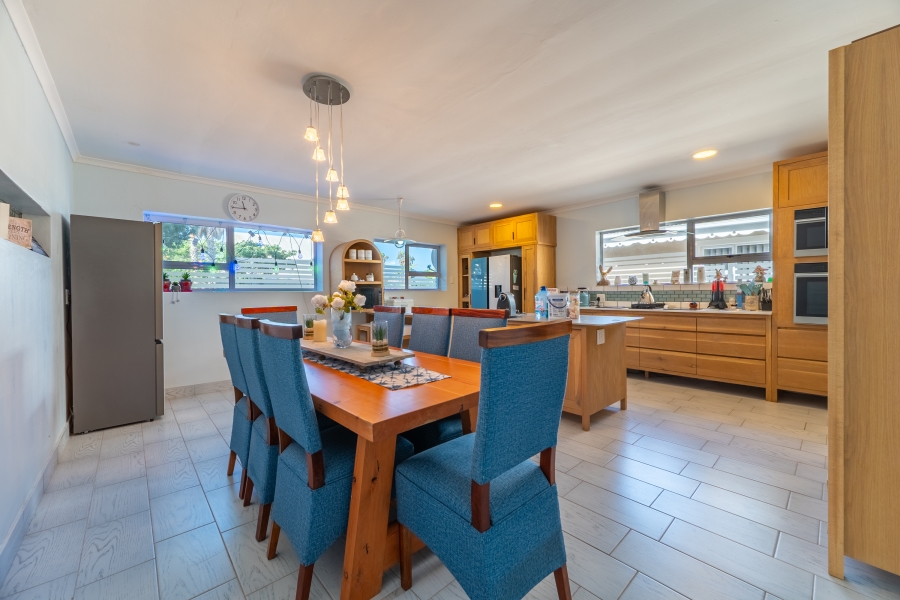 3 Bedroom Property for Sale in Marina Martinique Eastern Cape